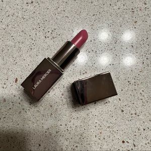 Laura Mercier Rouge Essentiel Silky Cream Lipstick